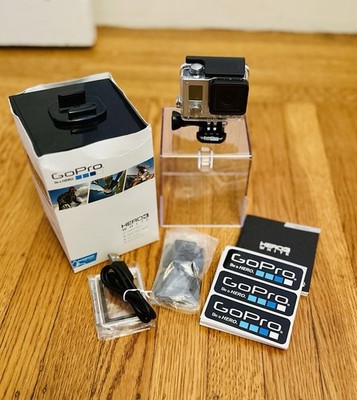 GoPro HERO3 White HD Action Camera w/ Waterproof Housing