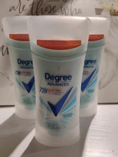 Degree Advanced Antiperspirant Deodorant Shower Clean 72 HR (3pk) Exp 01/26