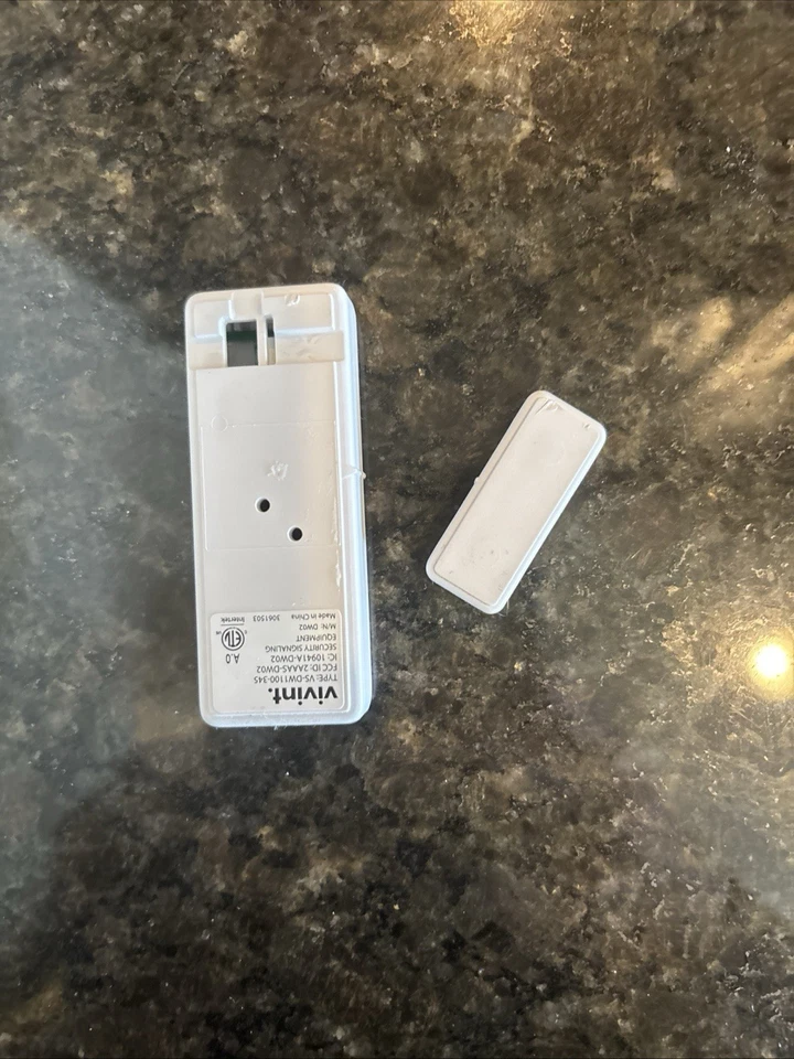 Sensor de porta/janela Vivint DW11 - Imagem 2 de 2