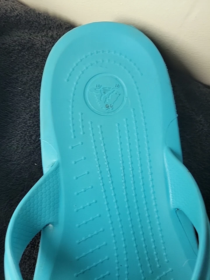 Crocs Crocband Flip Flop Sandal Blue  w/ White Slip On 10 - Image 4 of 4