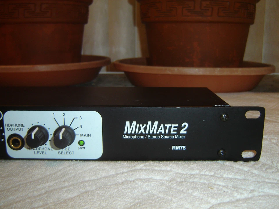 Rolls RM75, Mix Mate 2, Microphone Stereo Source Mixer, Preamp, Rack - Image 4 of 4