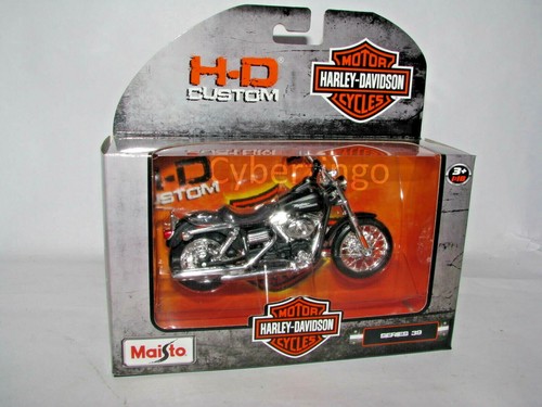 Harley Davidson 2006 Dyna Street Bob Matt Blk 1:18 Scale Maisto Motorcycle Model - Picture 2 of 12