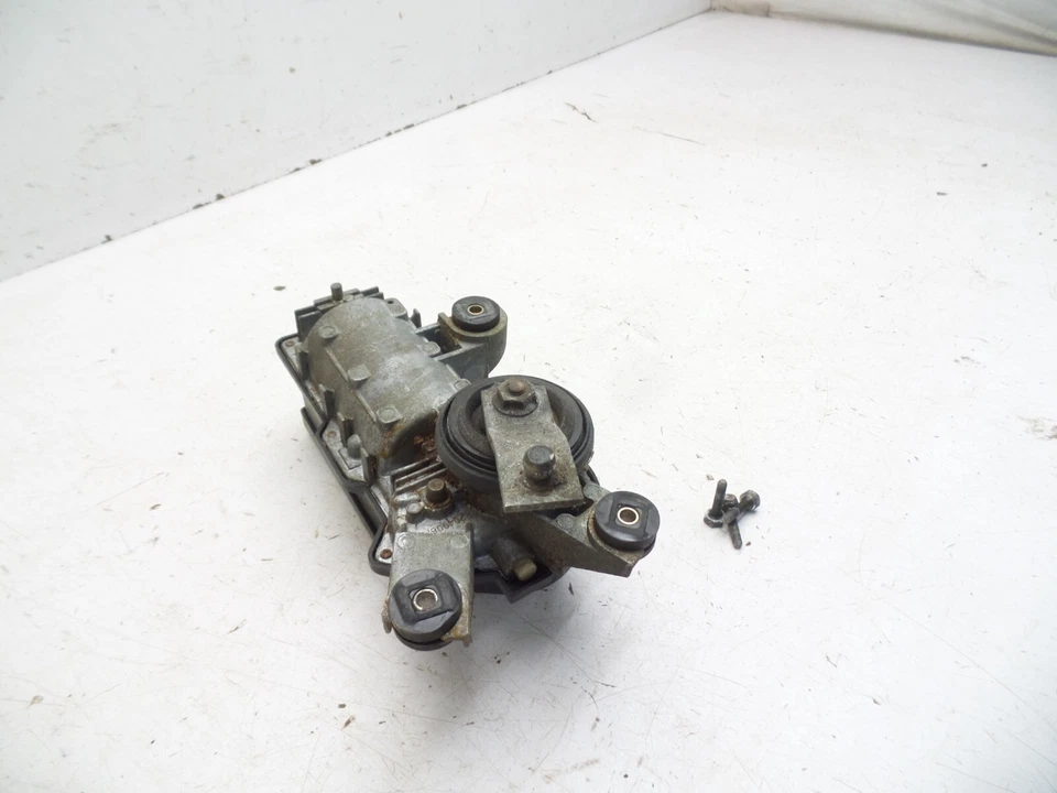 MOTOR LIMPIAPARABRISAS PONTIAC FIERO ORIGINAL 84-88 20649401 Foto 3 de 4