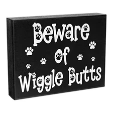 JennyGems Wigglebutts Dog Gift Sign Decor, Funny Dog Mom Wall Art Sign