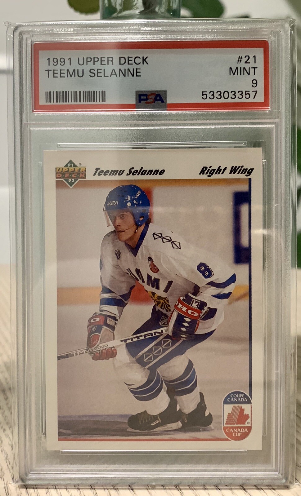 1991 Teemu Selanne ROOKIE Upper Deck #21 PSA 9