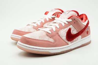 靴 NIKE SB DUNK LOW PRO QS strange love23cm NIKE DUNK LOW PRO QS SB STRANGELOVE SKATEBOARDS VALENTINE'S