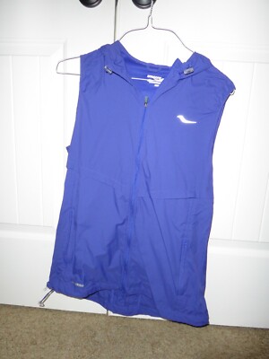 saucony breeze lightweight