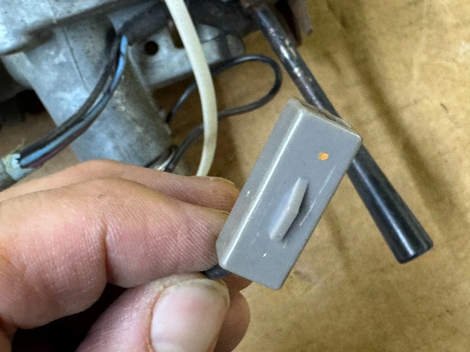 Columna volante inclinable 87-89 Ford Mustang con llave de encendido de fábrica GT LX fabricante original Foto 4 de 4