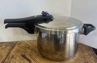 Wolfgang Puck Bistro Collection Stovetop Stainless Steel Pressure Cooker 6L