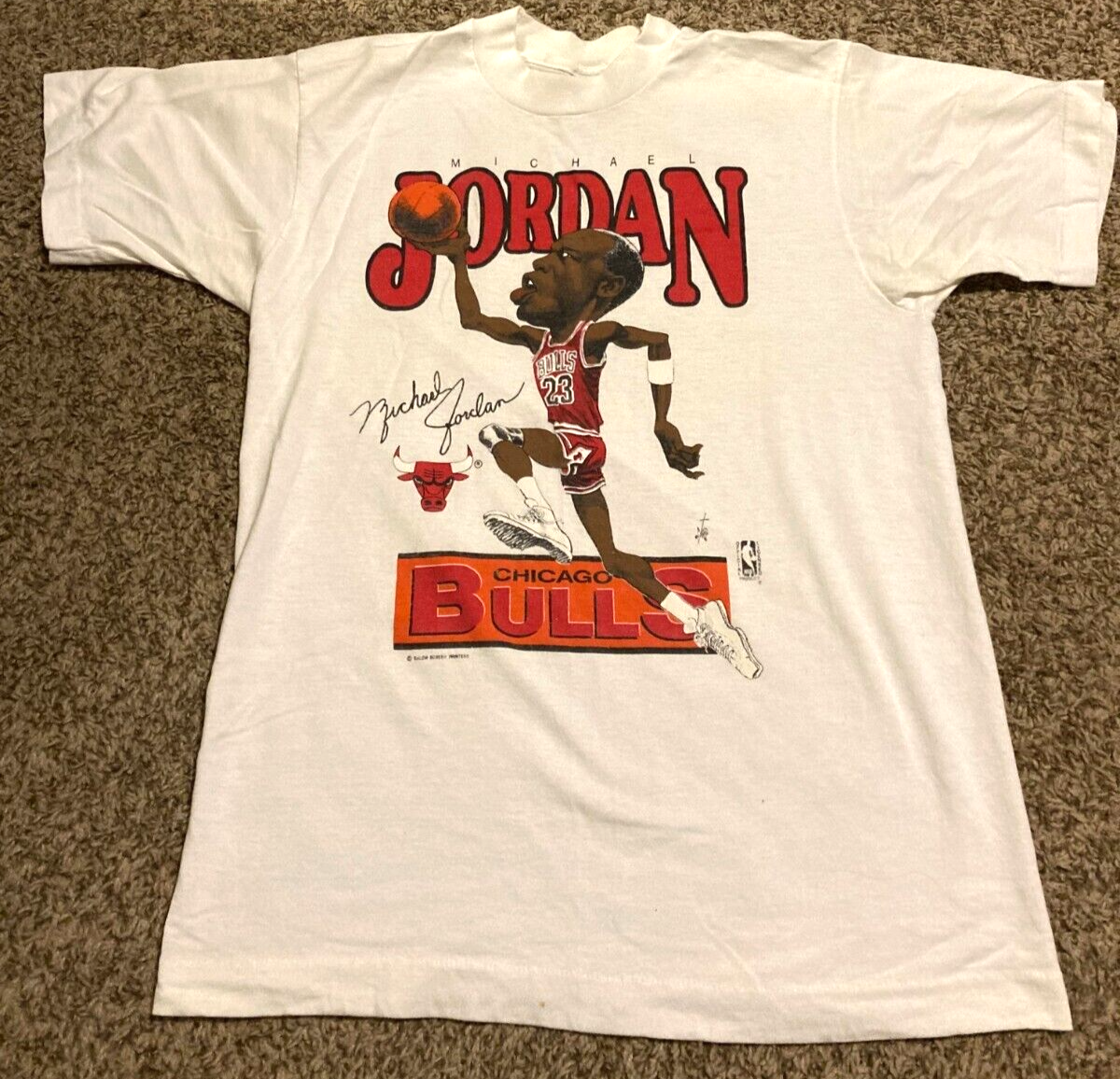 VINTAGE 1980'S MICHAEL JORDAN - CHICAGO BULLS CARICATURE T
