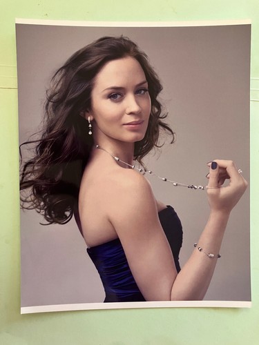 Emily Blunt COLOR vintage press headshot photo .