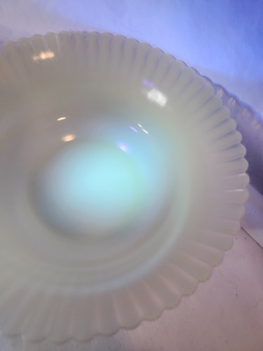 Macbeth Evans Opalescent Monax Petalware Various Size Plates !Glow Under UV! - Picture 19 of 51