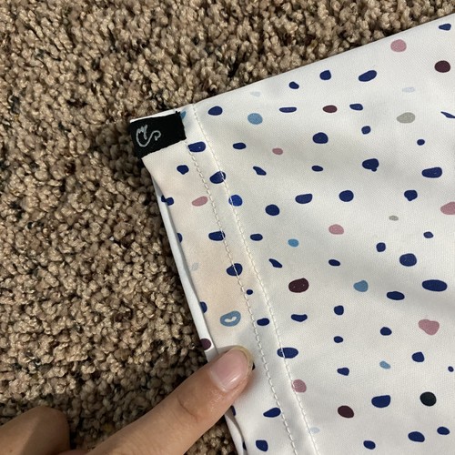 Camisa Polo Swannies Para Hombres XL Blanca Azul Patrón de Lunares Golf Rendimiento Ligero - Imagen 3 de 5