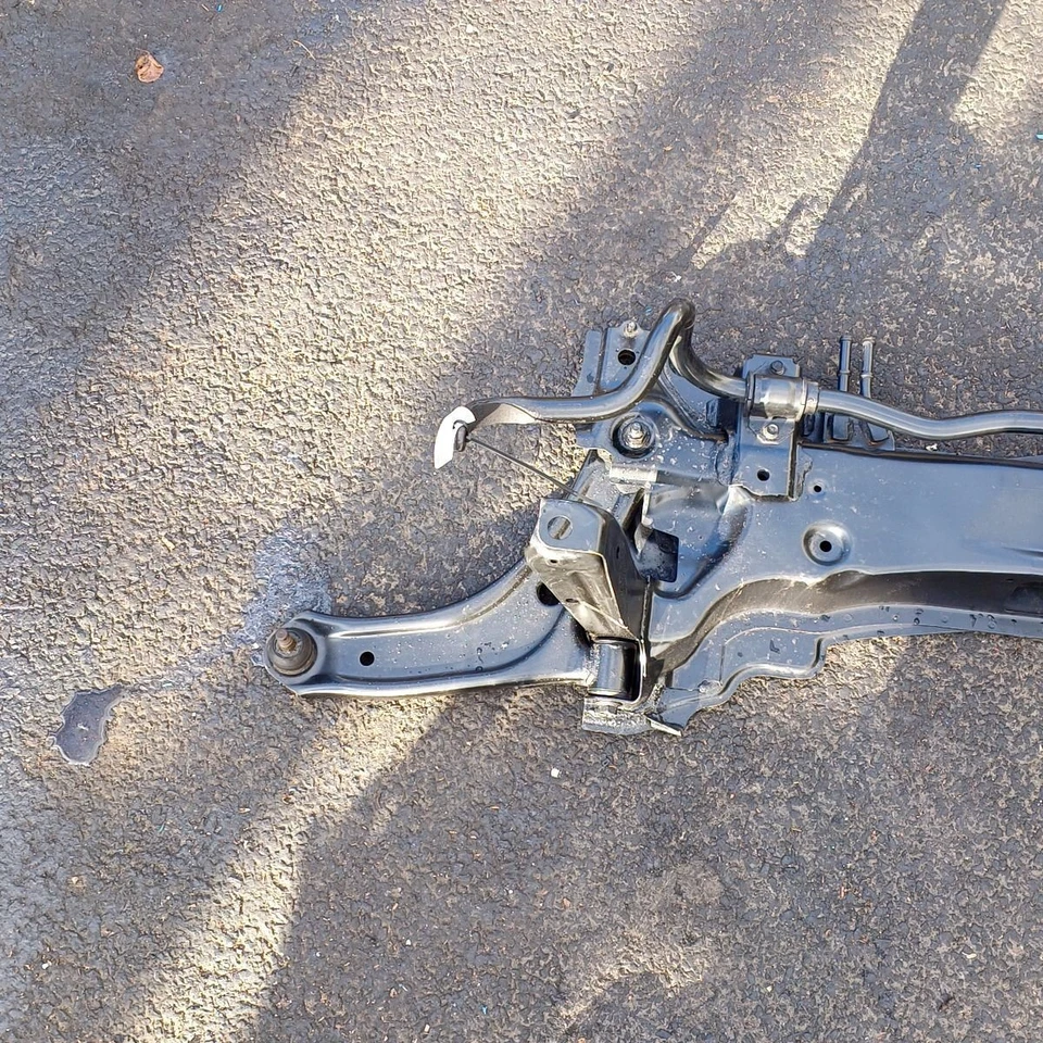 SUZUKI IGNIS SZ-T MK2 2016-2020 Subframe Front - Image 2 of 4