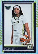 2025 Donruss WNBA #48 NaLyssa Smith Holo
