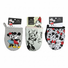 Disney Mickey  Minnie Mouse Mini Oven Mitts Set of 2   Fun Kitchen Essentials