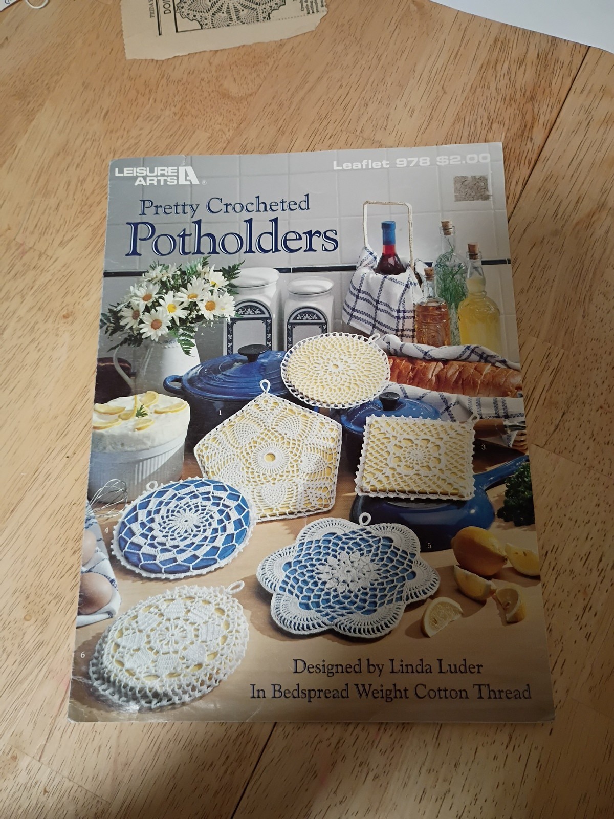 Pretty Crocheted Potholders 6 Designs by Linda Luder Leaflet 978 Vintage Pattern
