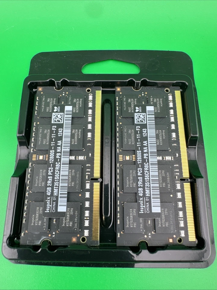 HYNIX 8Gb (2x4Gb) DDR3 2Rx8 PC3-12800s Sodimm Laptop Ram Memory HMT351S6CFR8C-PB - Image 2 of 3