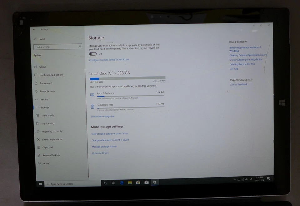 Microsoft Surface pro 3, 13", i5, 8GB, 256GB- Touch doesn't work, Broken Display - Image 3 of 4