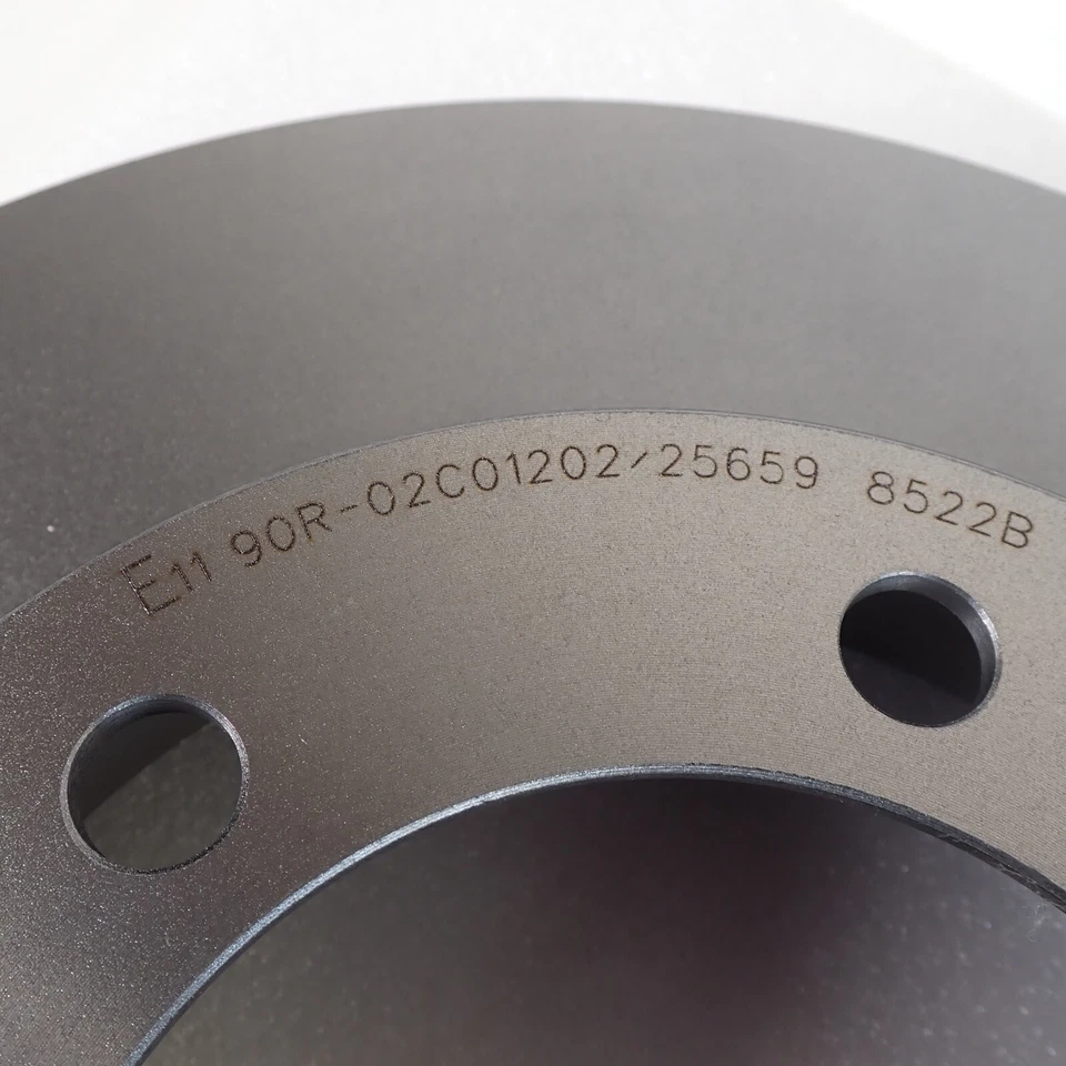 Rotor de freno de disco Brembo 09.A204.11 Premium con recubrimiento UV ventilado Foto 4 de 4