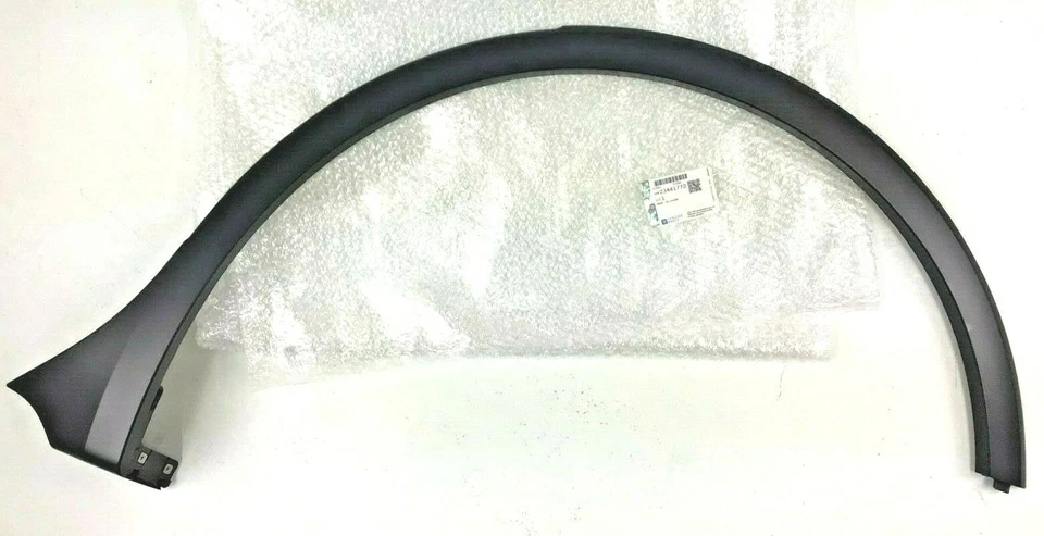 2016-2020 Buick Envision Molding rear wheel opening left driver new OEM 23441772 - Image 2 of 4