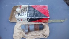 TALBOT TAGORA CLUTCH SLAVE CYLINDER NOS BADLY SOILED BUT CYLINDER WORKING.