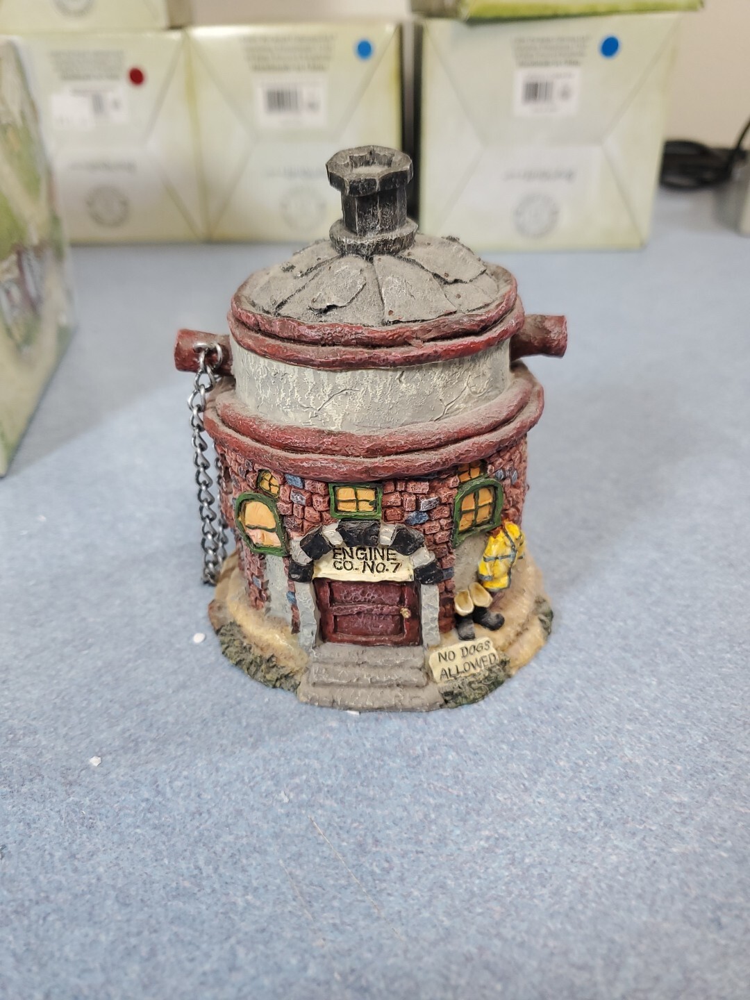 Picture 4 of 10