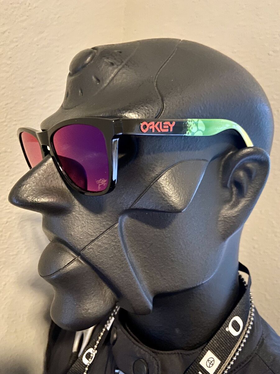 NEW! Oakley FROGSKINS JUPITER Camo Sunglasses +Red Iridium NEW! Oakley FROGSKINS JUPITER Camo Sunglasses +Red Iridium