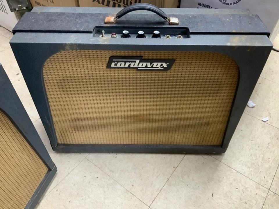 Винтажный генератор тона аккордеона CORDOVOX CG - Изображение 2 из 4