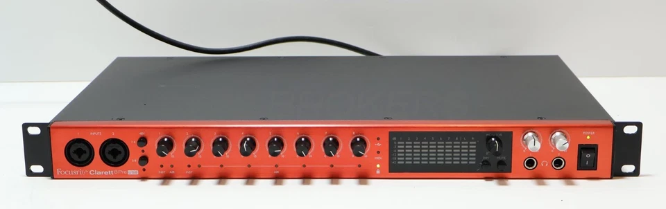 Focusrite Clarett 8Pre USB Audio Interface - Rot (8 Pre)