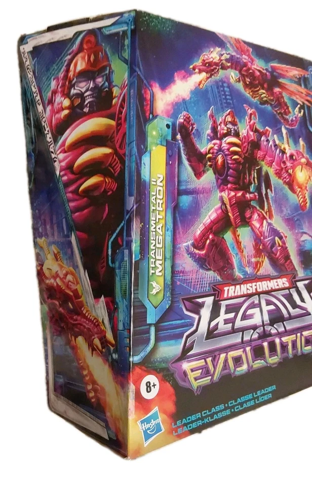 NEW Transformers: Legacy Evolution ~ Transmetal II Megatron Leaders Class - Image 2 of 4