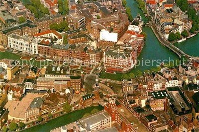 Amsterdam Niederlande Fliegeraufnahme Munttoren en het Muntplein 
