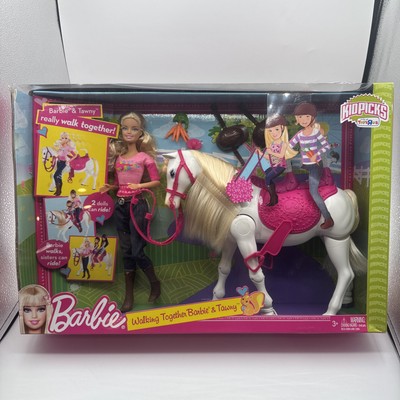 Mattel Barbie Doll Walking Together Tawny Horse Set NIB V8948 Toys R Us 2010