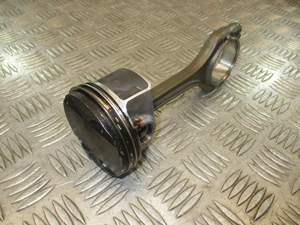 2017 Volkswagen Polo 1.0 TSI CHZ. Connecting/Con Rod & Piston 30K - Image 3 of 4