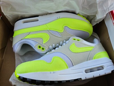 nike air max tennis ball brand new in the box they are the same material as a te