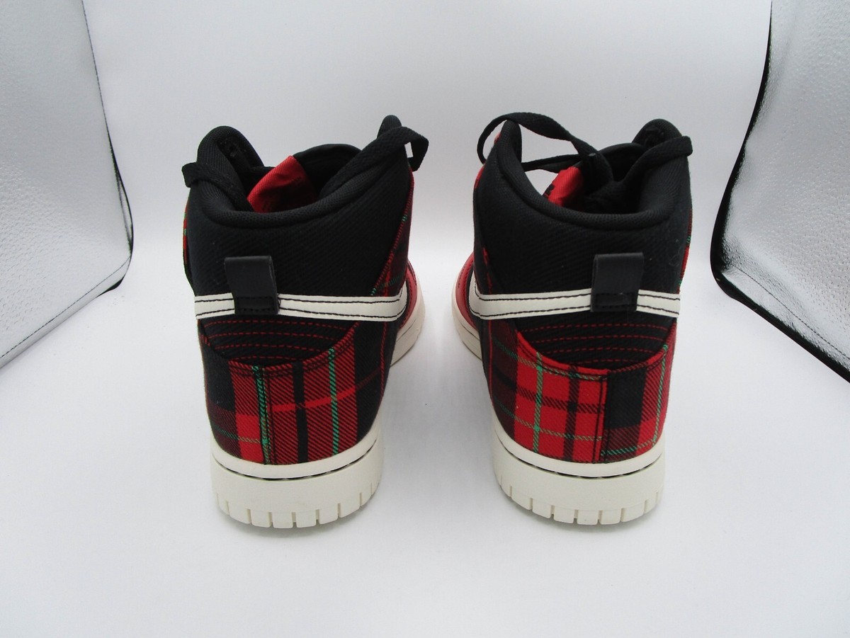 Nike Dunk HI Retro SE Mens 8 Black/Pale Ivory Red Plaid Shoe