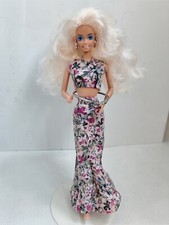 Handmade dress for barbie doll (Only the dress is for sale, without the doll)