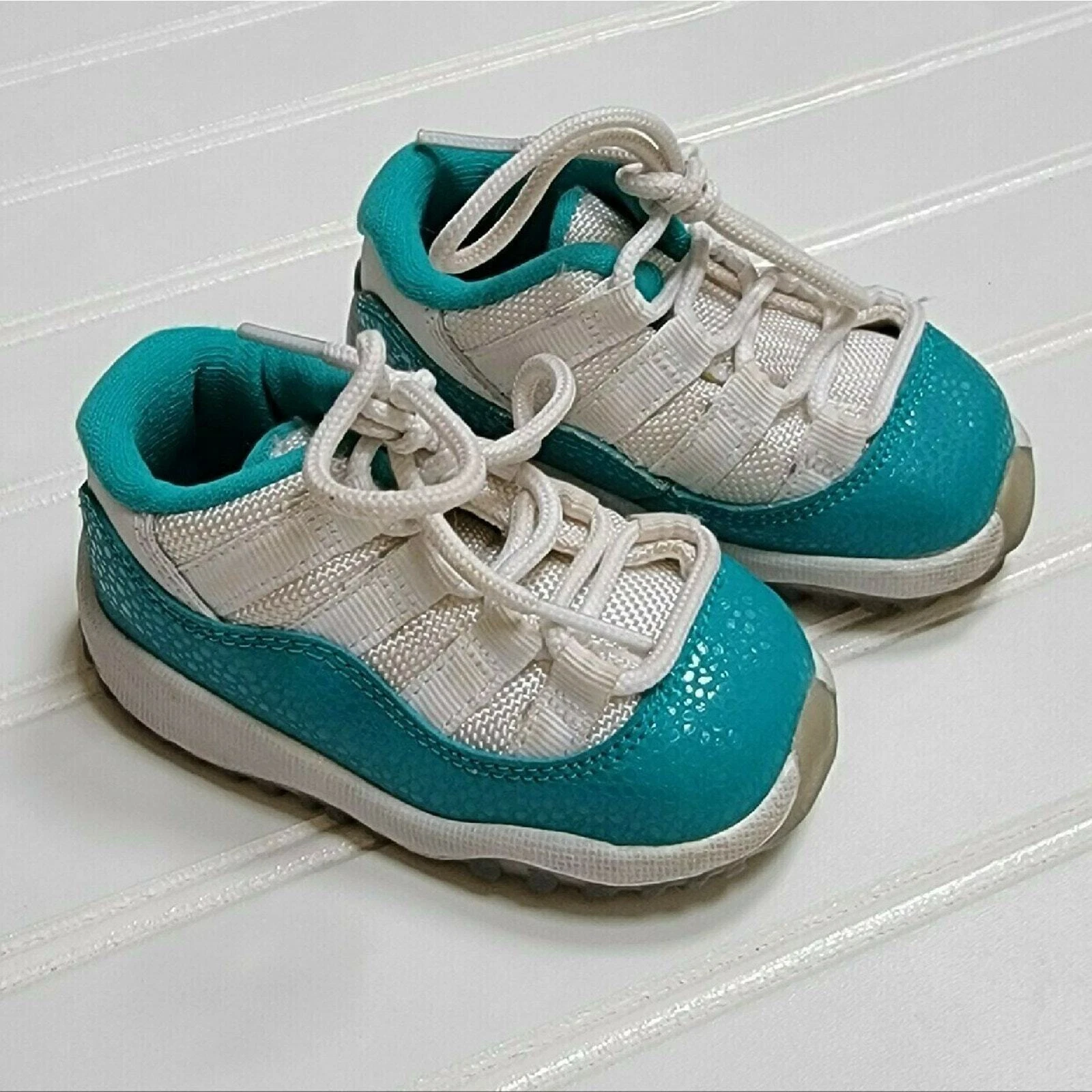 Sneakers basse Jordan 11 retrò