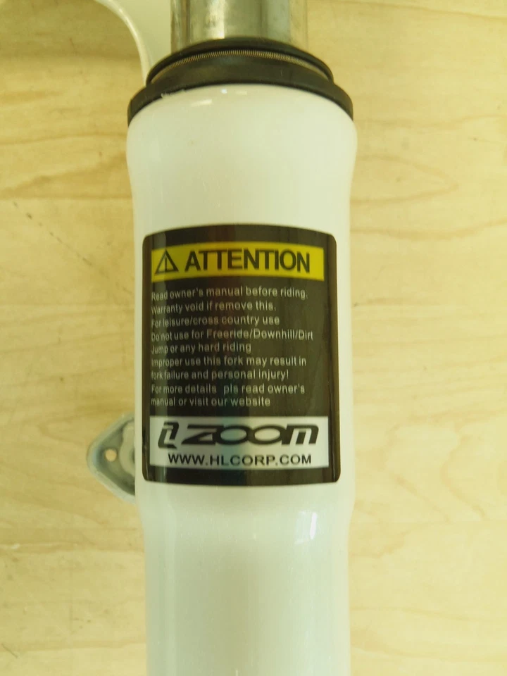 ZOOM 26" MOUNTAIN WHITE SUSPENSION BICYCLE FORK BIKE PARTS 588 - Image 4 of 4