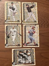 2025 Topps Series 2 - HOLIDAY SUN FOIL Parallel - Complete Your Set-Pick a Card