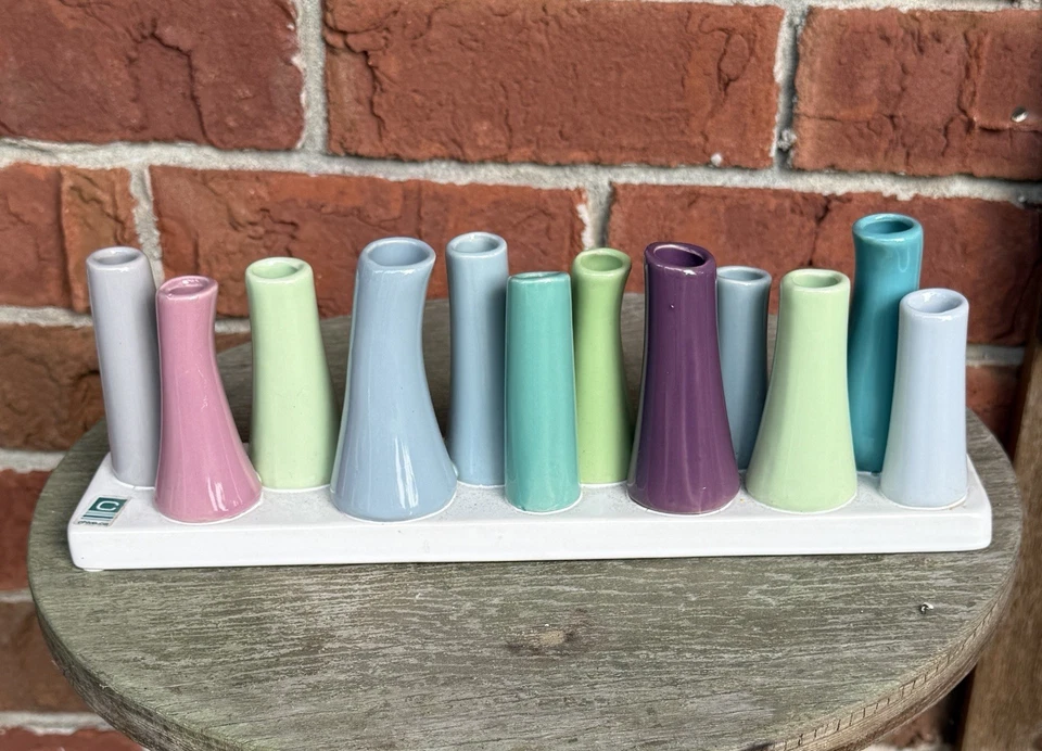 Jarrones GRANDES 12 tubos ranura cebollino pooley multicolor de cerámica con flores Foto 2 de 4