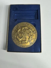 1988 Carousel Calendar Medallion Medallion Art Company