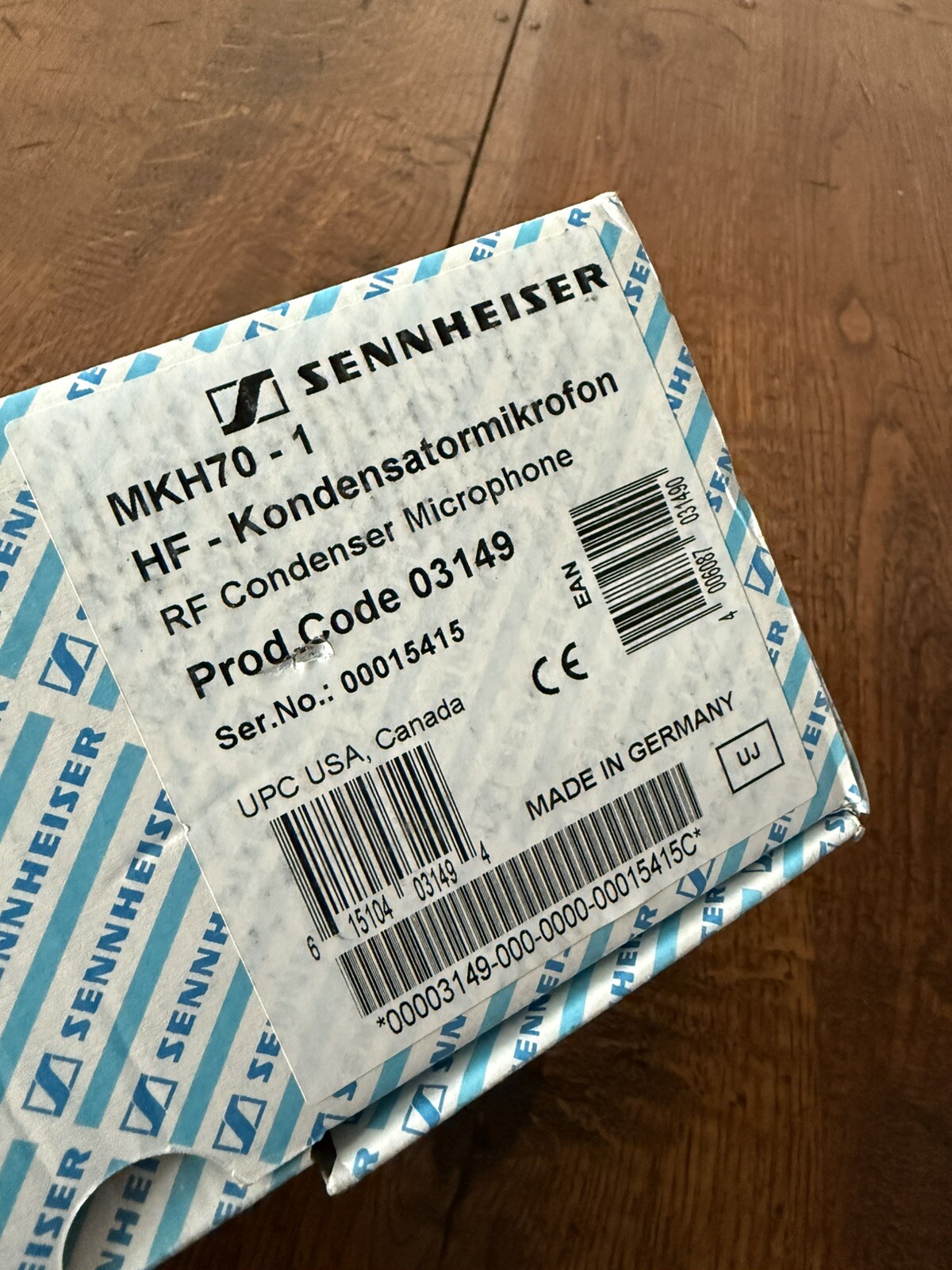 Sennheiser MKH70 - P48 Long Shotgun Microphone