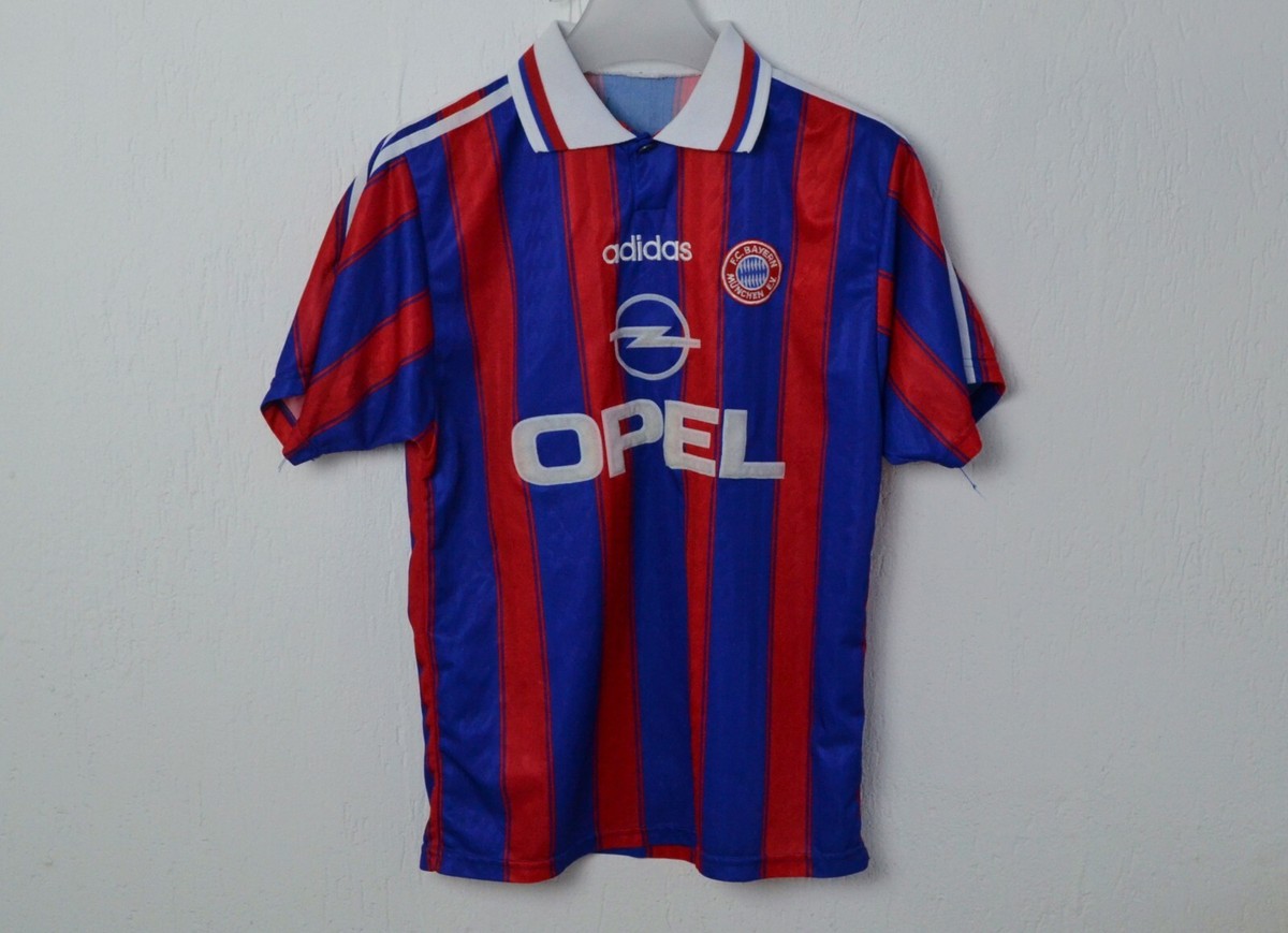 Bayern Munich 1995/1996/1997 Home football Shirt adidas #18