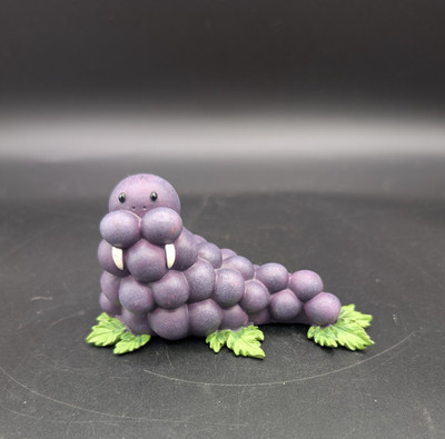 Grape Walrus Home Grown 2010 Resin Figurine Anthropomorphic Food 4'' Vtg