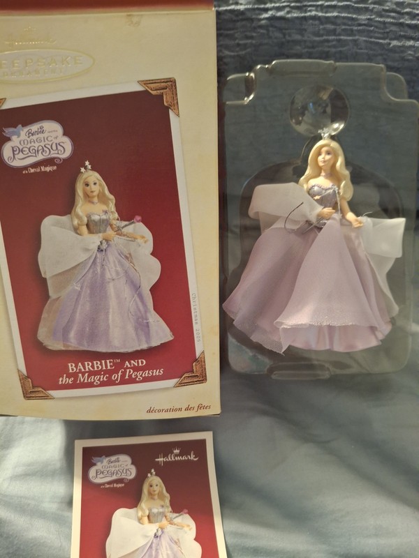 Hallmark Keepsake Ornament Barbie & the Magic of Pegasus READ DESCRIPTION 
