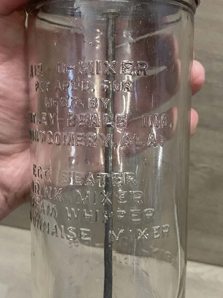 Vintage Air-O-Mixer Bentley-Jones Mayonnaise Maker/Drink Mixer/ Cream Whipper - Image 4 of 4