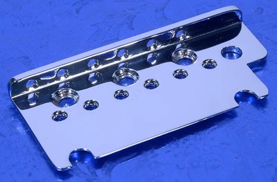 Fender American Deluxe Stratocaster Lefty Tremolo Bridge Plate 0055317000