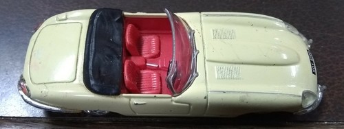 Corgi Jaguar E-type - Toy Car(FC-24-4-JV31) - Picture 1 of 6
