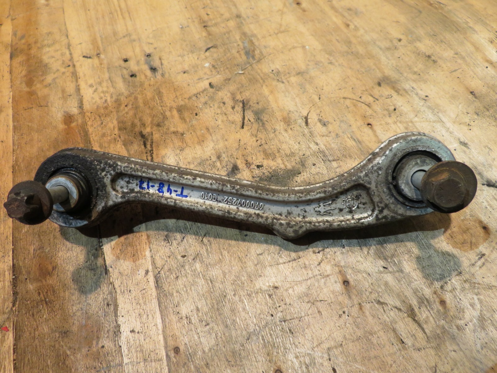 2014-2019 MASERATI GHIBLI SQ4 REAR LEFT DRIVER UPPER CONTROL ARM REARWARD OEM